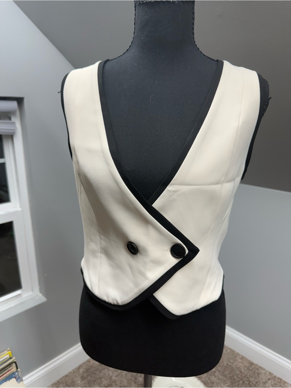 Edit by nine double breasted woven vest contrast edge
